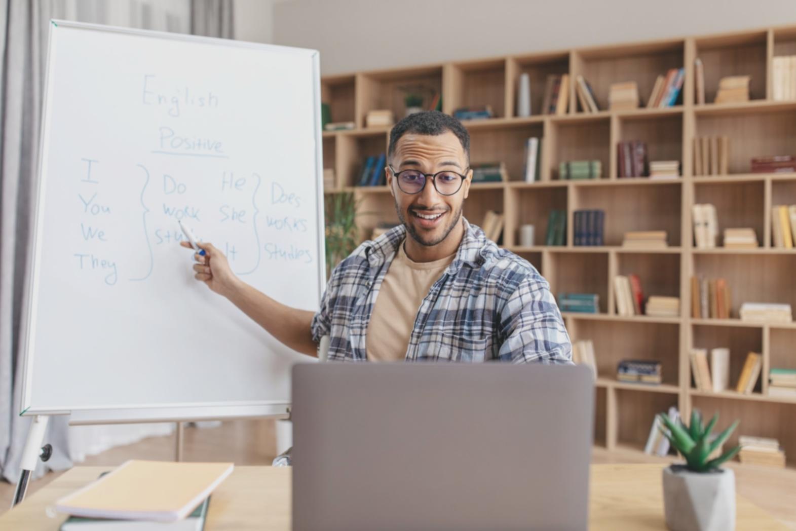 Interactive market research learning environment